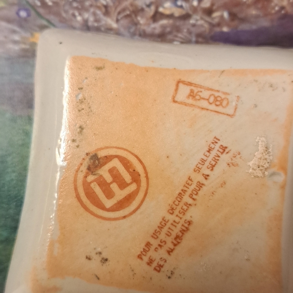 Handpainted mini trinket dish - Picture 3 of 3
